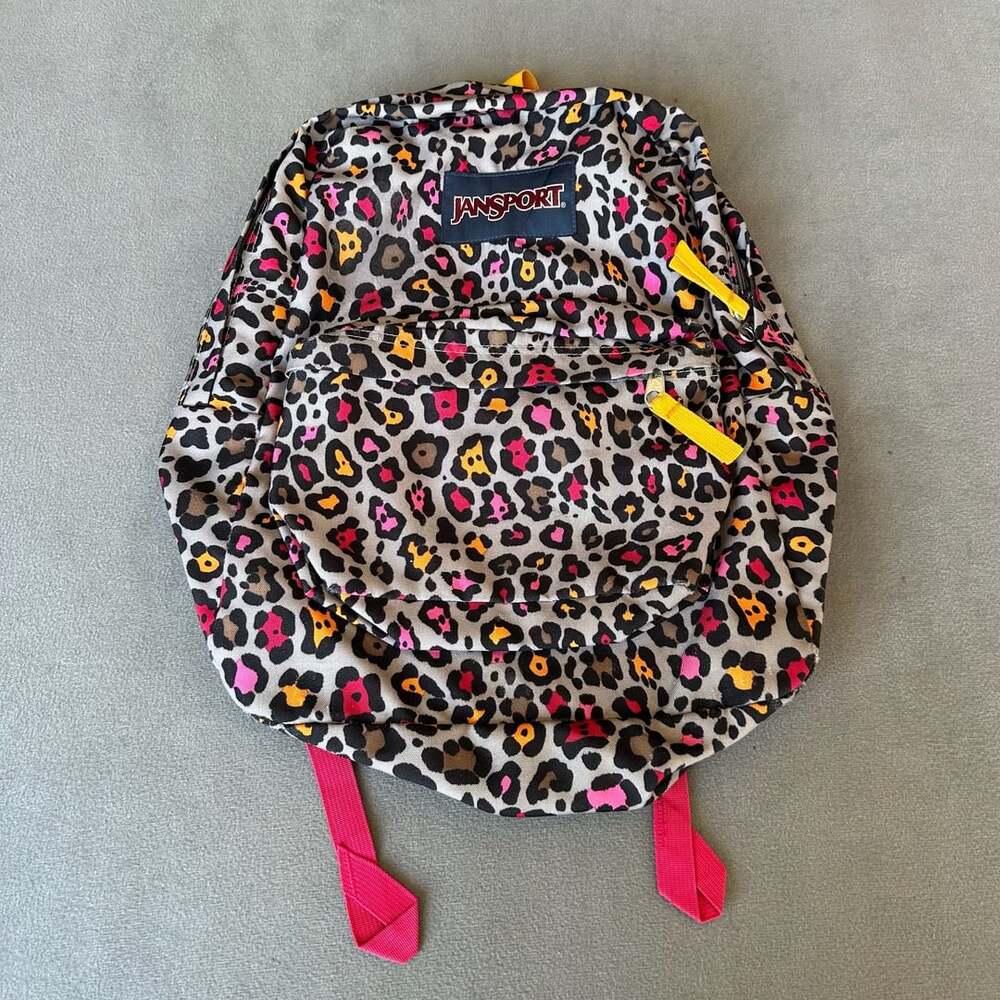 JanSport SuperBreak Backpack Grey Rabbit Lucy Leopard Print School Bag
